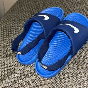 Nike slides toddler